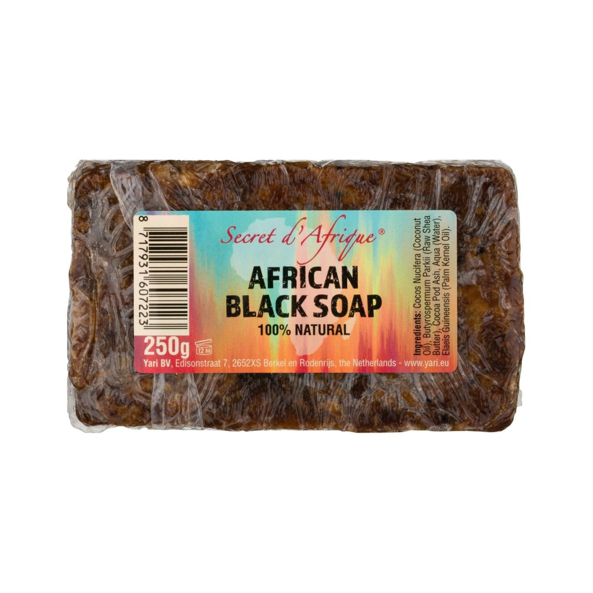 Secret d'Afrique African Black Soap, 250 g, dunkelbraunes Seifenstück mit buntem Etikett in der Verpackung.